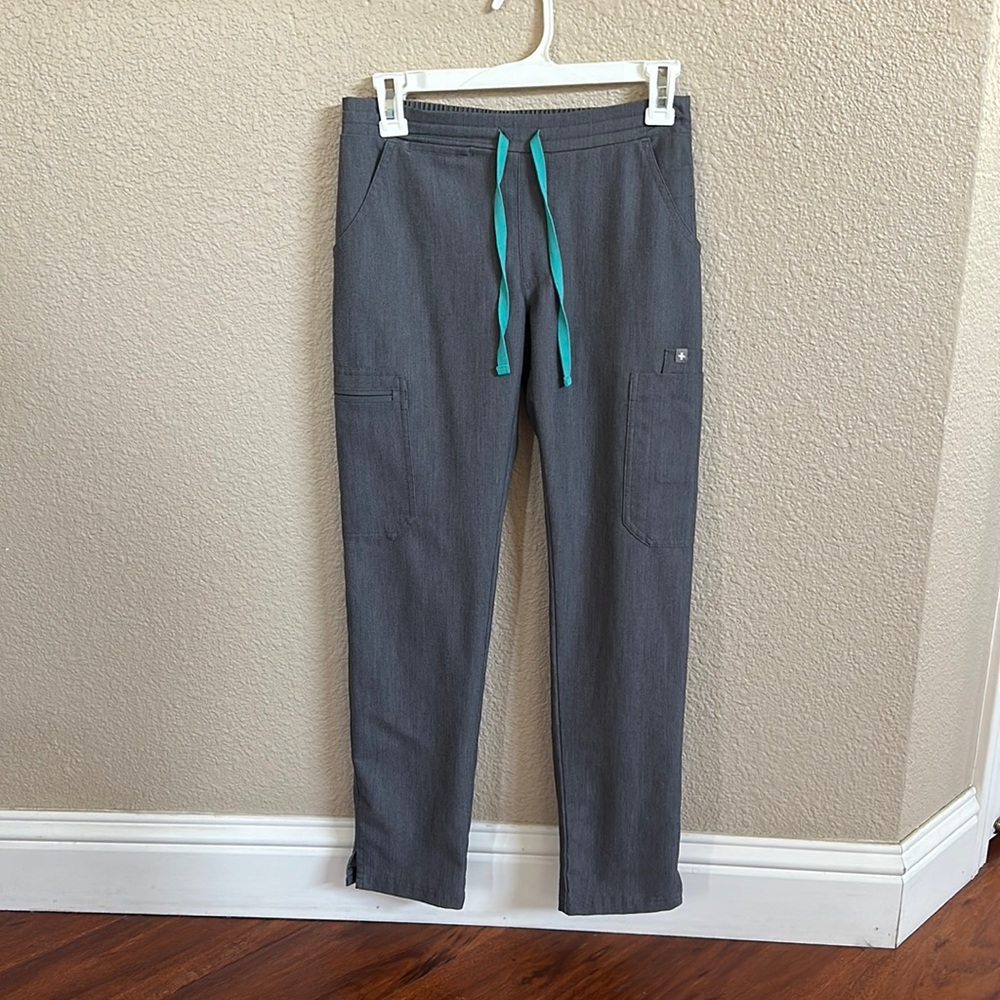 Women’s figs scrubs bottoms. XXS/P